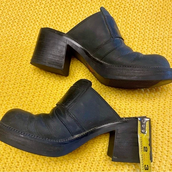 Harley Davidson Motorcycles Women's Size 6.5 Black Leather Clogs - Picture 4 of 6